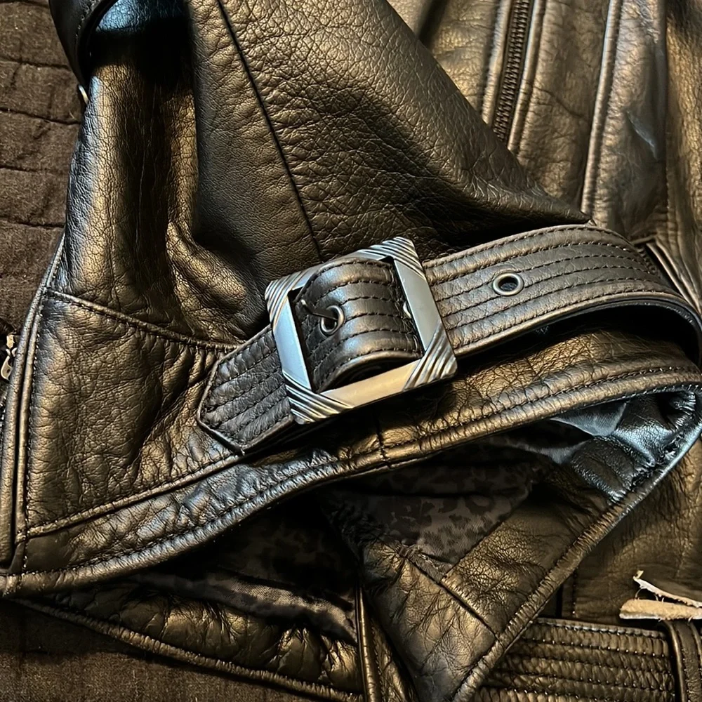 Women’s Harley Davidson Leather Riding jacket - Picture 5 of 7